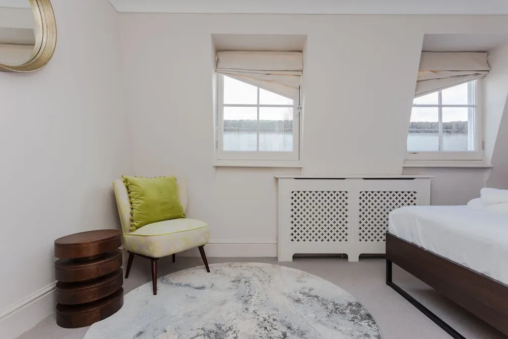 Newly Refurbished 4 Bedroom House in East London