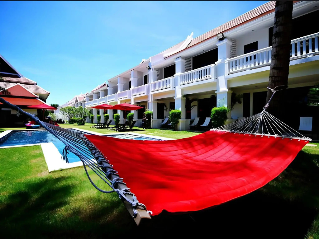 Palm Grove Resort, Pattaya