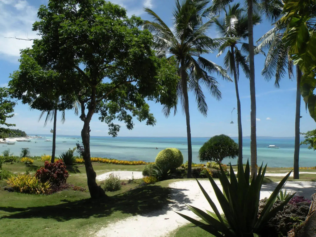 Ogtong Cave Resort