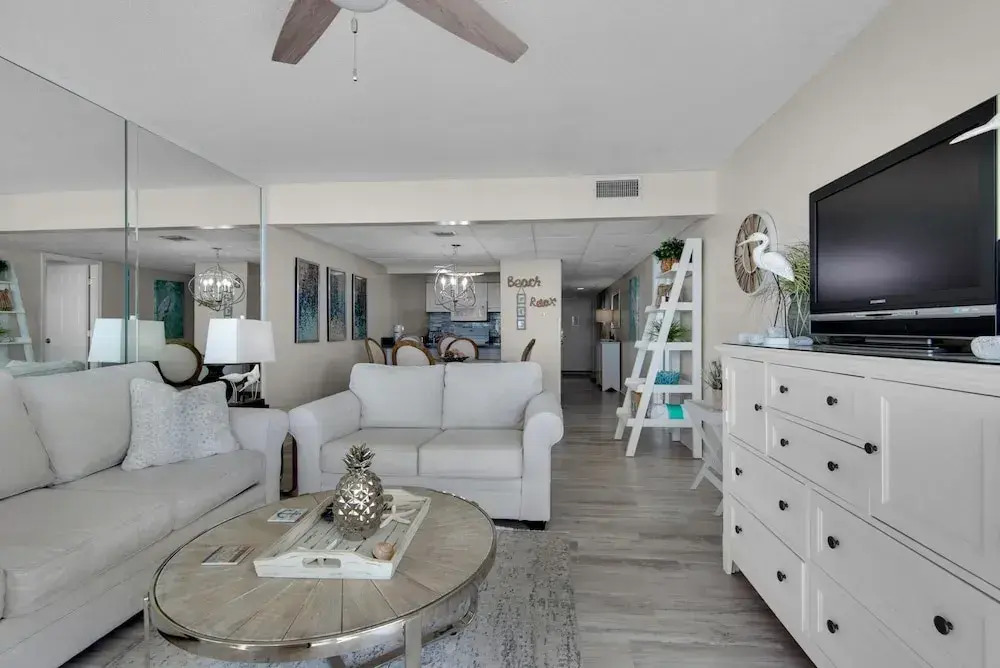 Windward 203 at Edgewater