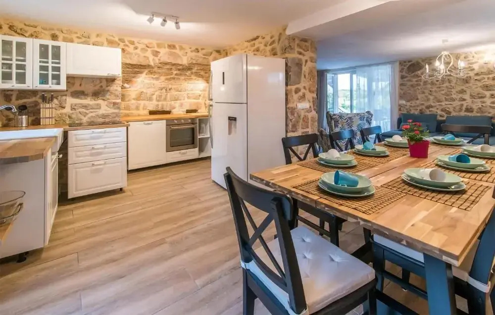 Nice Home in Risika With Wifi, 2 Bedrooms and Outdoor Swimming Pool
