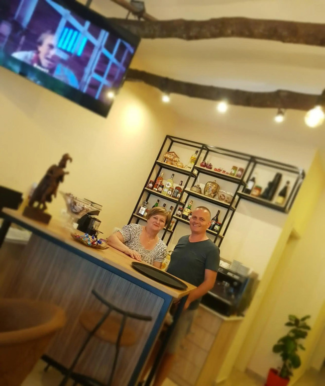 Dimitri Guest House