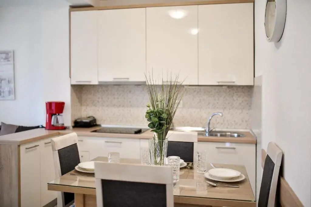 Apartments Diora