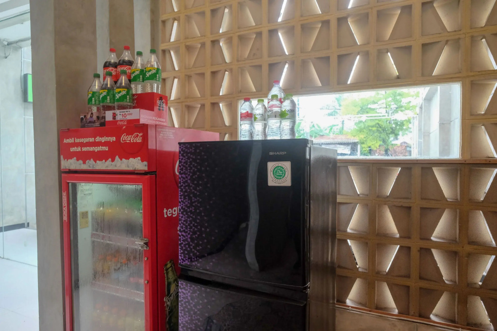 Urbanview Hotel Artamara Tegal