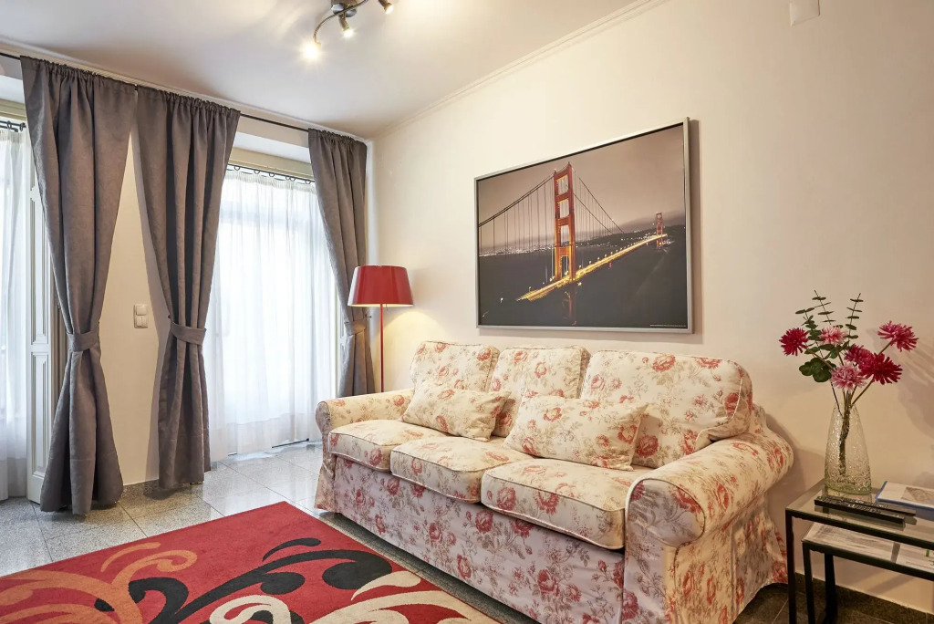 Discovery Apartment Estrela