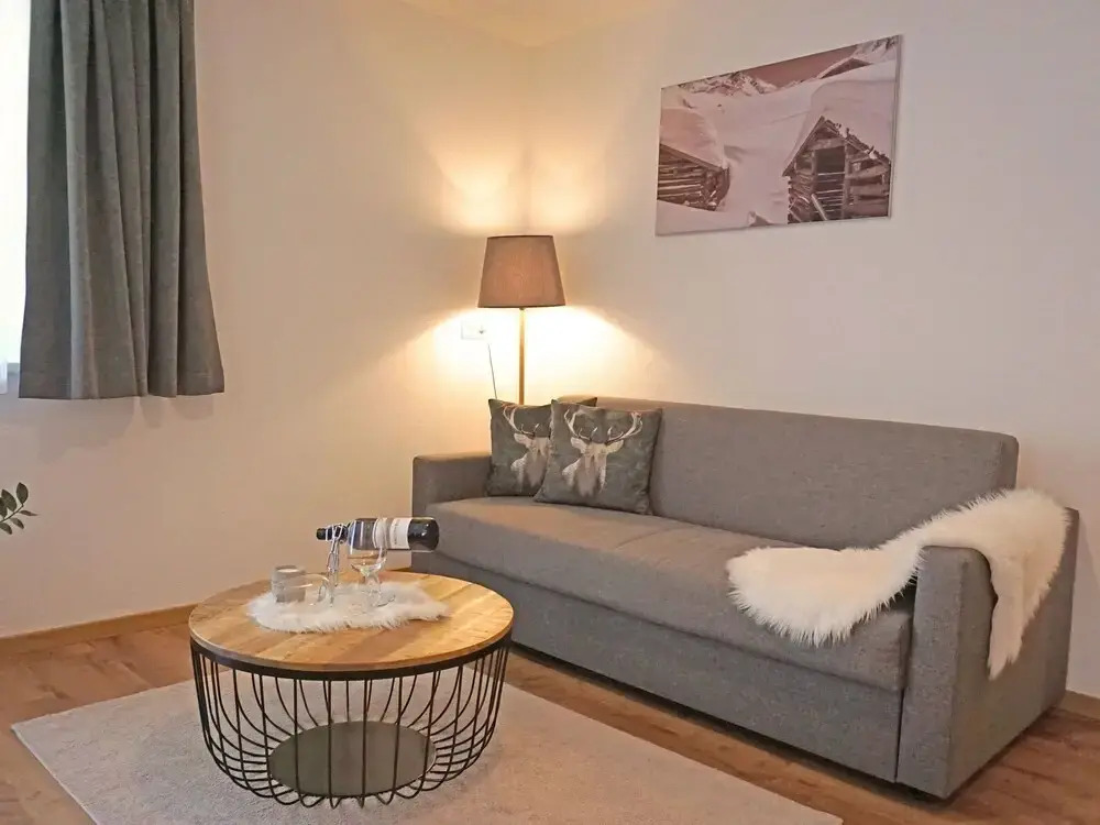 Jonas See in See With 1 Bedrooms and 1 5 Bathrooms