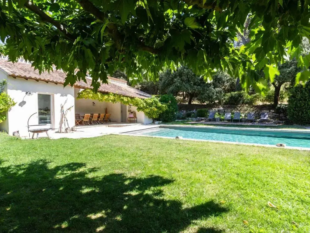 Maison Les Baux-de-Provence, 8 pièces, 10 personnes - FR-1-599-33