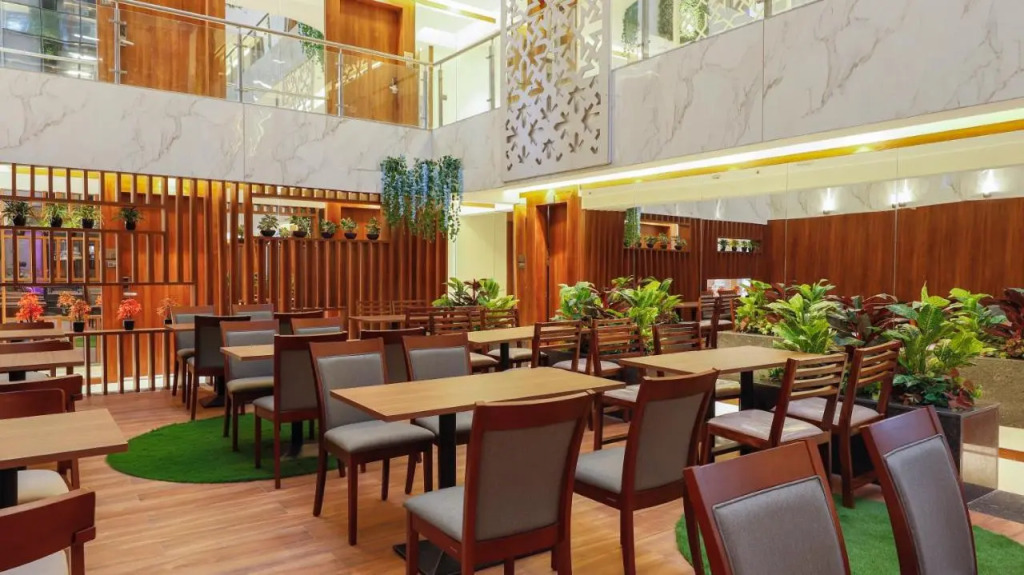 AR Suites Jewels Royale - Koregaon Park NX