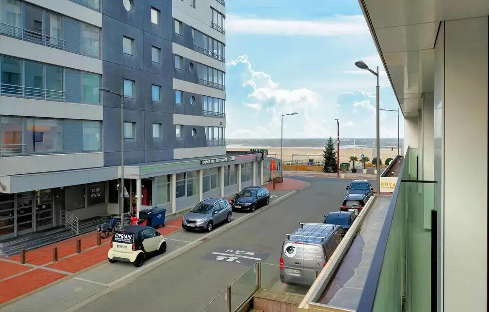 Beautiful Apartment in Knokke With 2 Bedrooms and Wifi