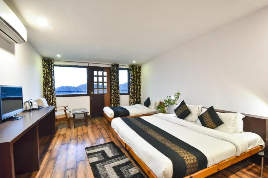 Tripli Hotels M & Resort