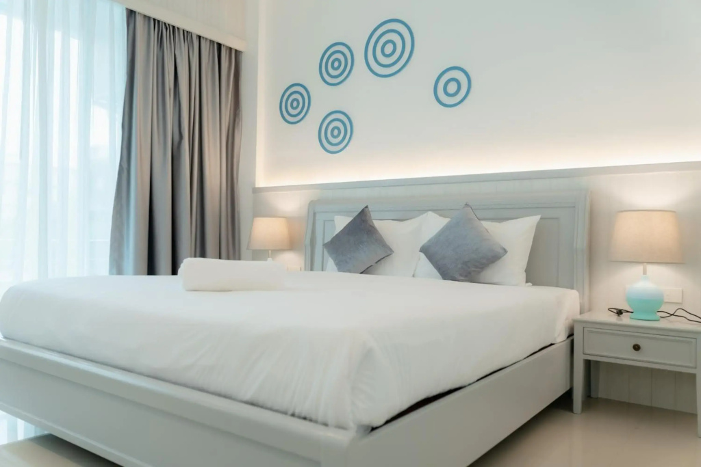 Apo Hotel