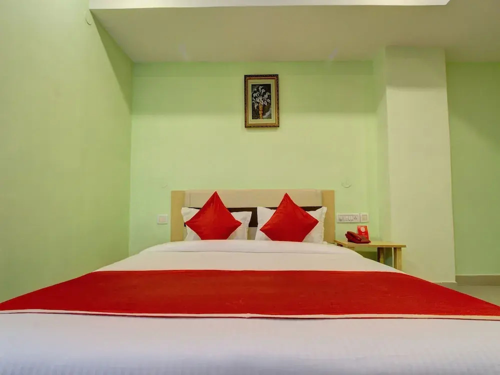 Hotel Golden Park by OYO