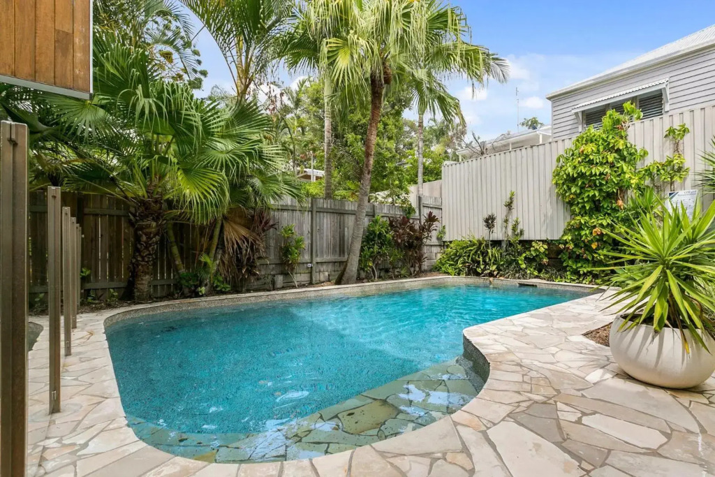 Depper St Large Luxury Residence Entire House