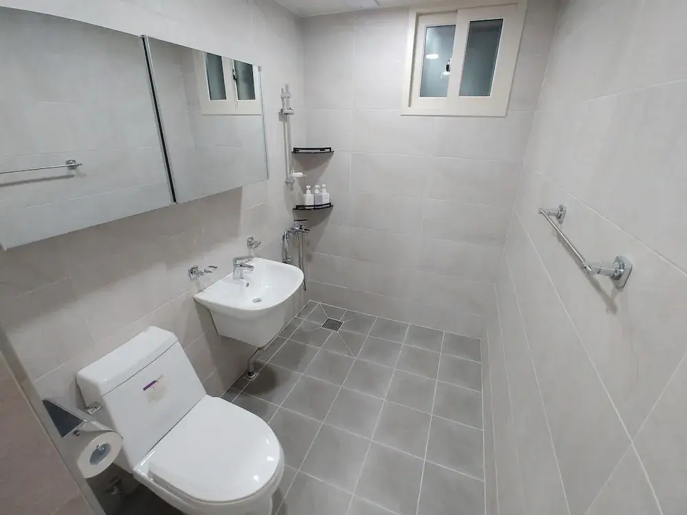 Friends Guesthouse - Hostel