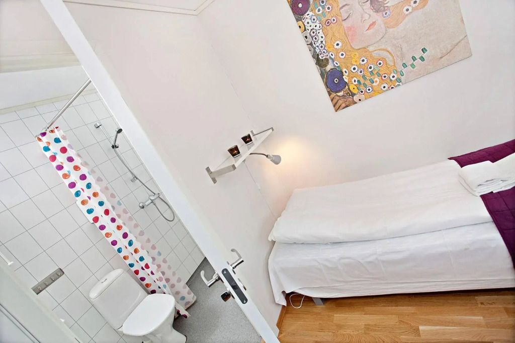 Sandmoen Bed & Breakfast, Free Parking
