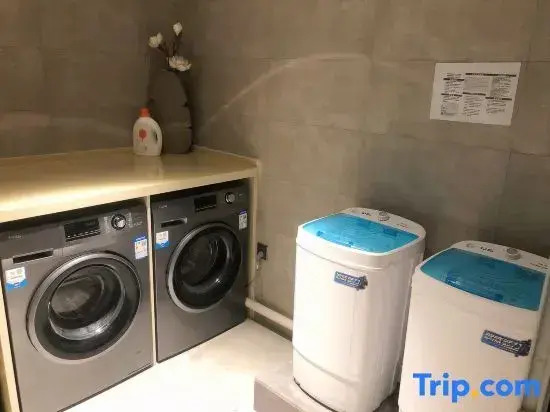Home Inn Neo (Ordos Kangbashi Funan Street Genghis Khan Plaza Branch)