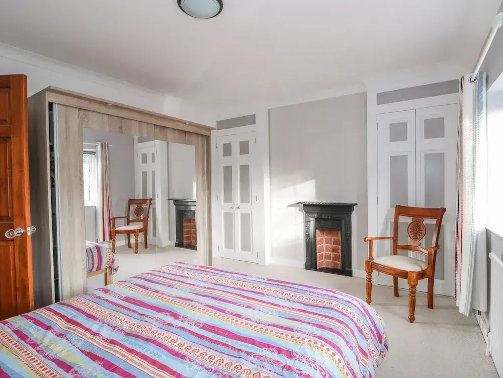 Jobs Cottage