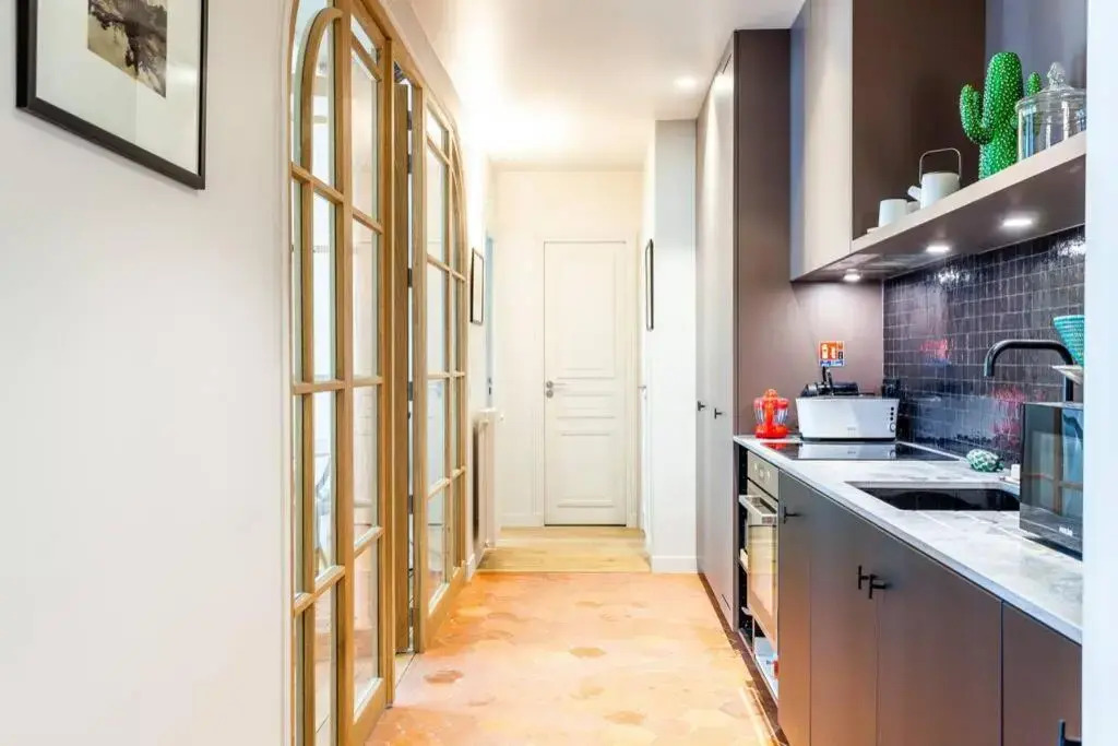 Greeter-Bel appartement Parisien de 70m2 - St Lazare