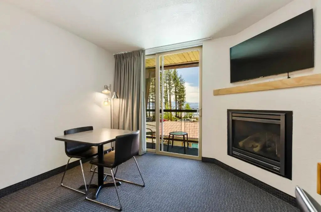 Firelite Lodge