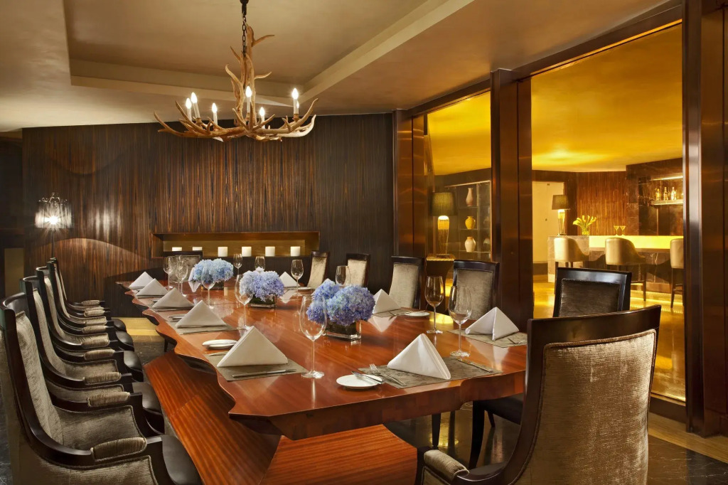 Sheraton Qingyuan Lion Lake Resort