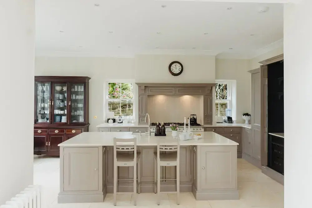 Private and Prestigious Luxury Home