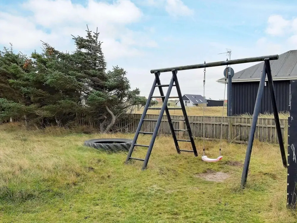 6 person holiday home in Harboøre