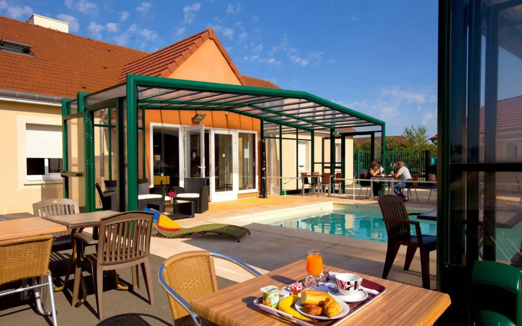 Logis JumHotel