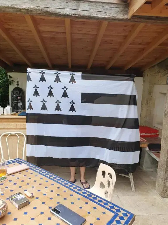 299 Bigaroux
