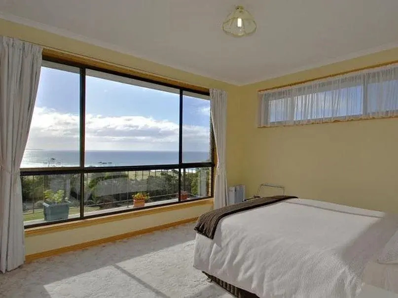 Bicheno's Ocean View Retreat