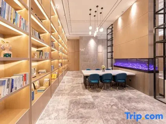 Jiangyue International Smart Hotel (Jinping)