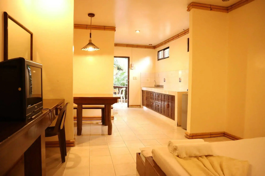 Mendelluke Suites