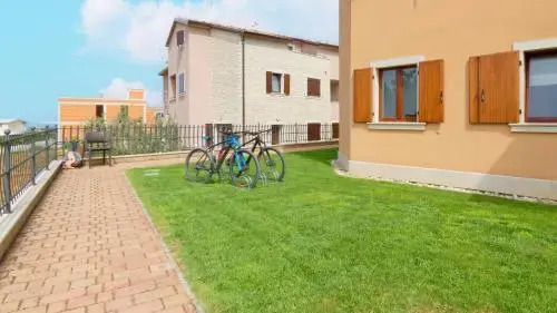 Apartment Enrico - Two Bedroom Apartment with Balcony