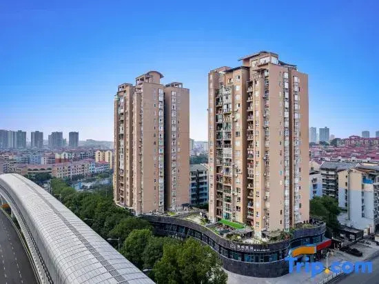 Qiu Hotel (Chongqing Tongliang Branch)