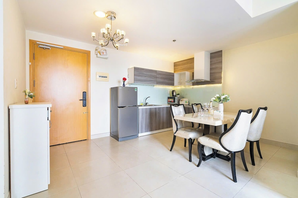 MASTERI Premier Residence