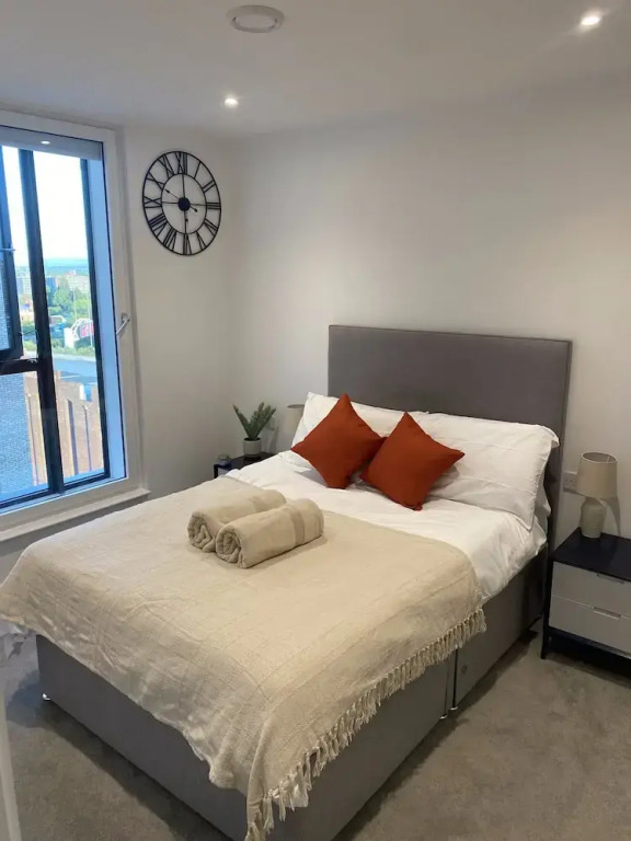 Manchester Terrace Retreat-cinema & Free Parking