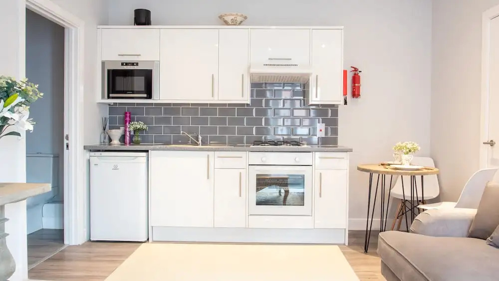 Modern Apartment in Stratford Upon Avon With Parking Wifi and Netflix