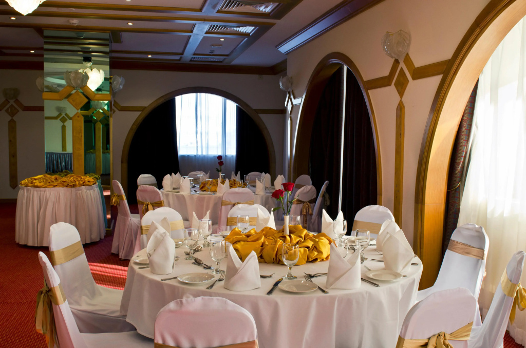 Отель Copthorne Downtown Abu Dhabi