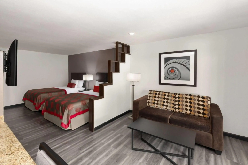 Ramada by Wyndham El Paso