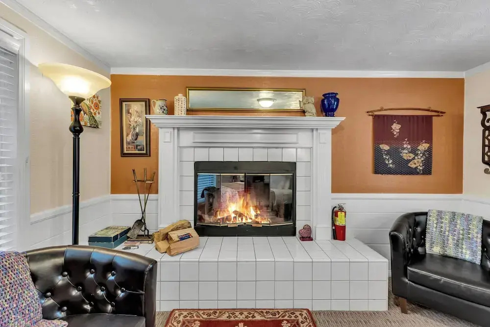 Idyllwild Inn