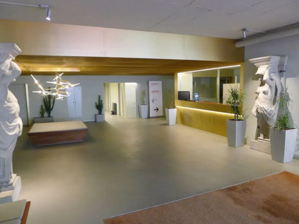 BHMS City Campus 28094