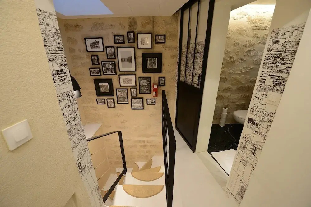 Loft Basfour by Patios du Marais