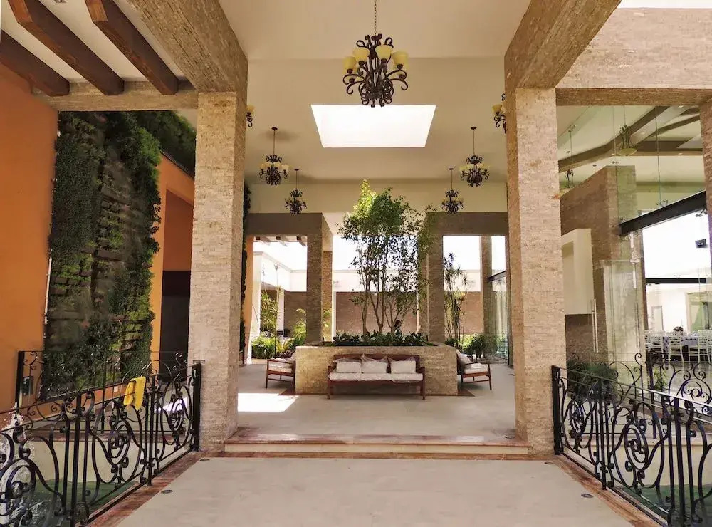 Royal Serennia Small Hotel Boutique