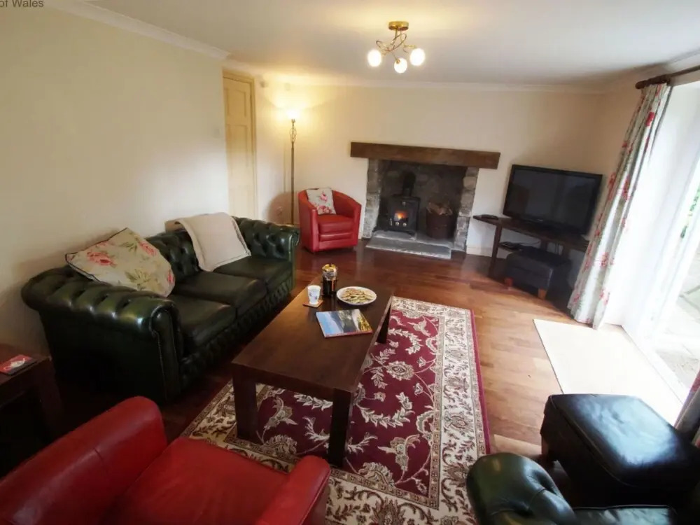 Bwthyn y Cwm Cwm-twrch Isaf