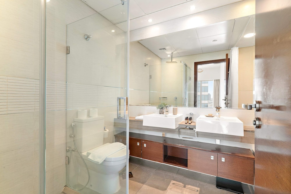 Silkhaus Premier 2BR Apartment Nearby Reem Park
