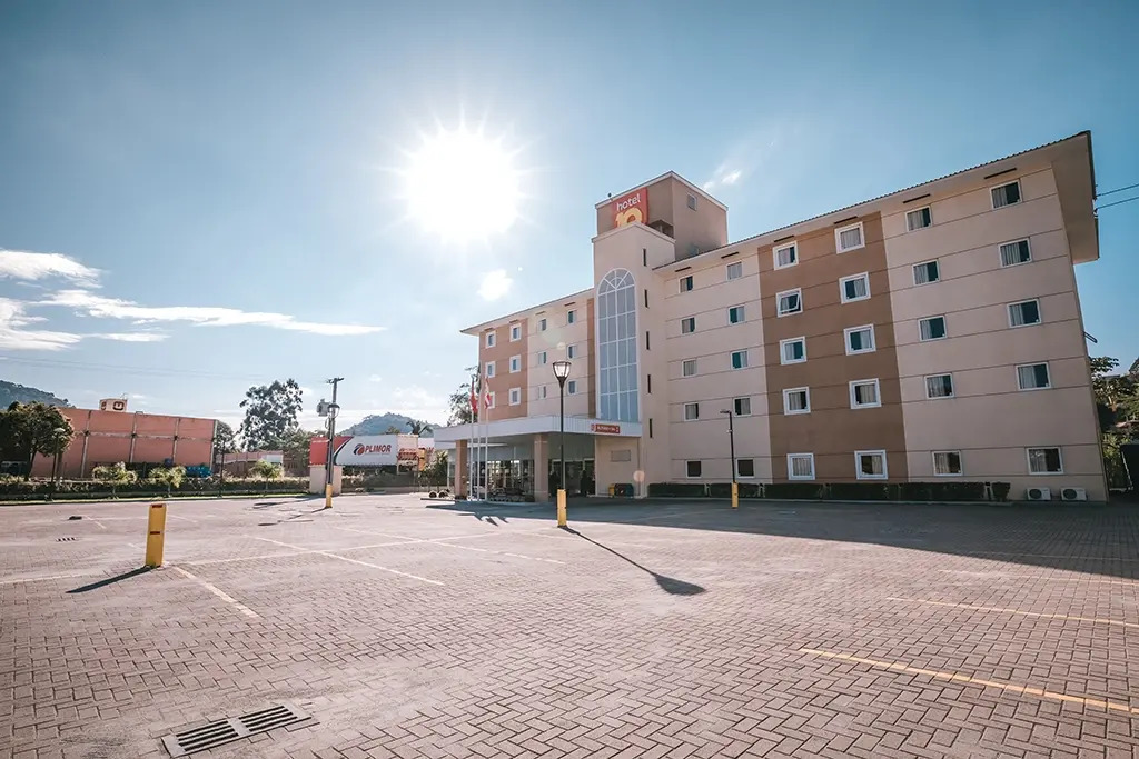 Hotel 10 Blumenau