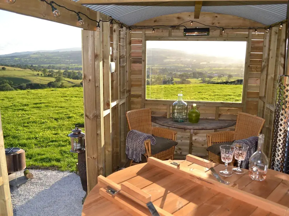 Heather Hut at Copy House Hideaway