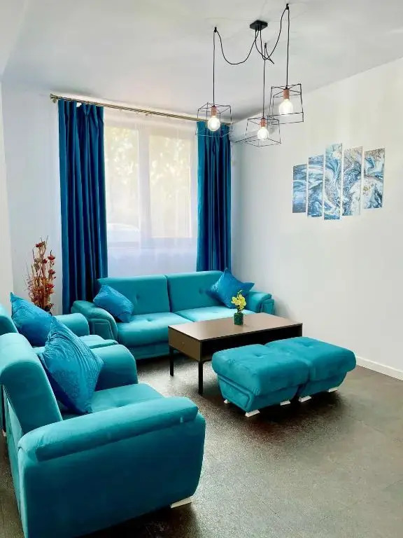 Tiago Residence