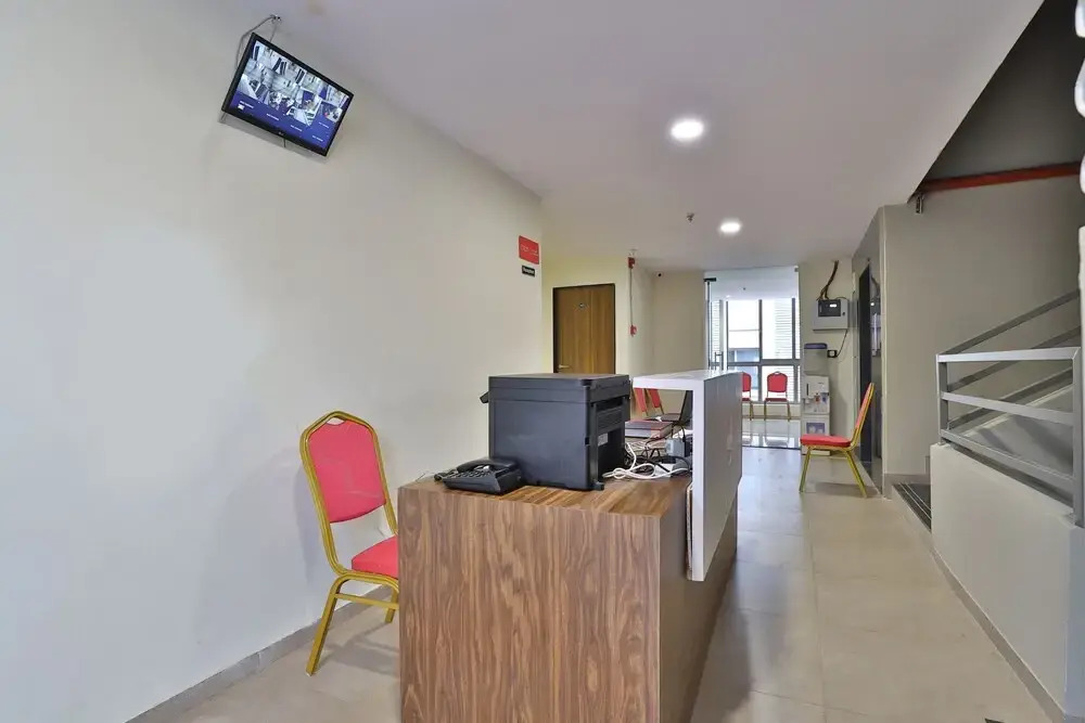 Vivanna by OYO Rooms