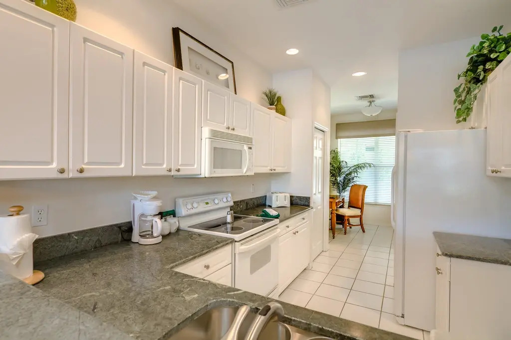 GreenLinks Golf Villas at Lely Resort