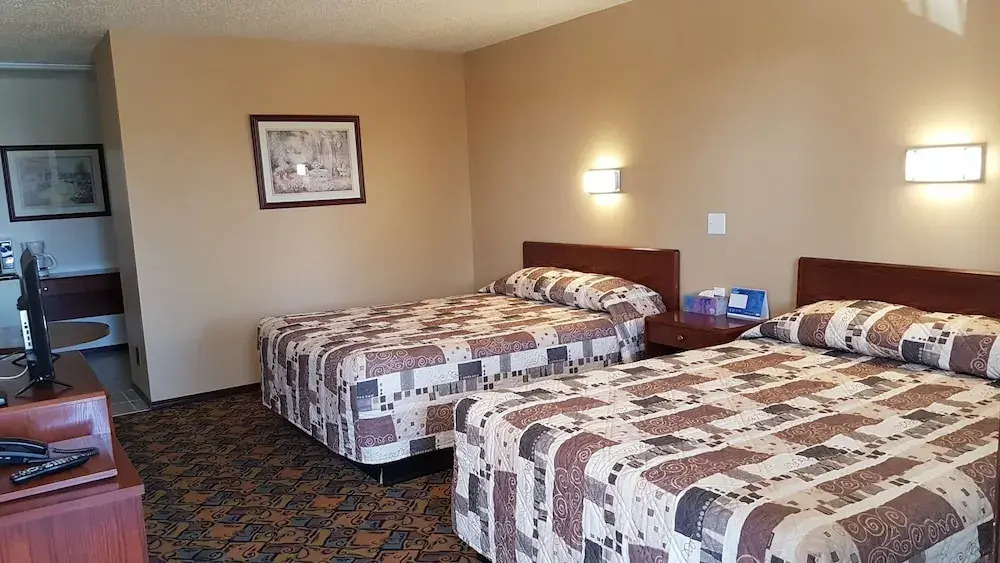 Golden West Motor Inn